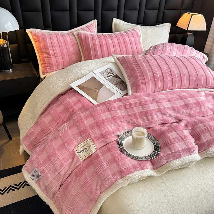 91家纺网 家纺一手货源 找家纺 青竹苑 2025新款A类玉兔绒北极绒纯色四件套 玉兔粉【双面加绒】