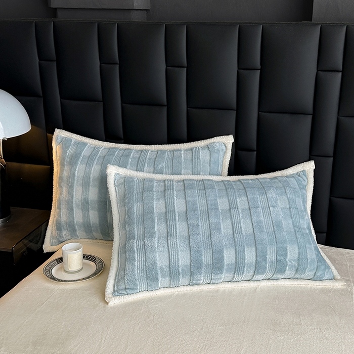 91家纺网 家纺一手货源 找家纺 青竹苑 2025新款A类玉兔绒北极绒纯色四件套 玉兔蓝【双面加绒】