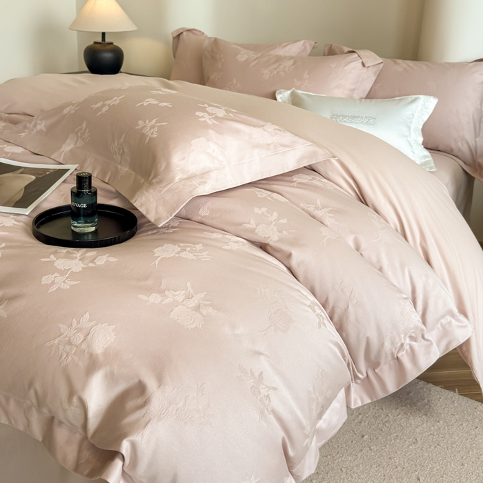 91家纺网 家纺一手货源 找家纺 （总）魅都 2025秋冬全棉厚织长绒棉磨毛立体浮雕提花四件套全棉四件套遇见花海