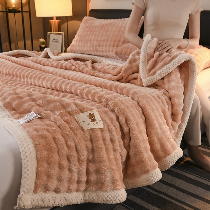 91家纺网 家纺一手货源 找家纺 青竹苑 2025新款兔毛绒多功能盖毯毛毯 简梦-玉粉1