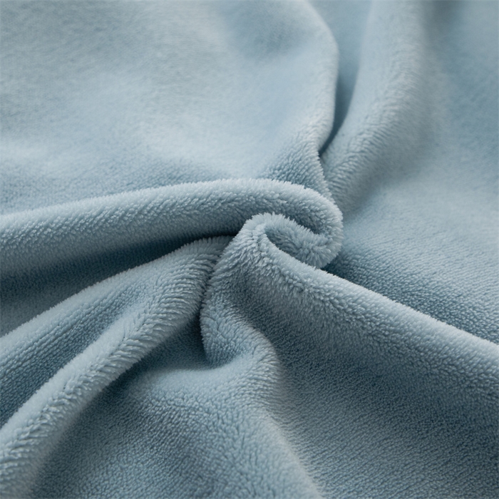 91家纺网 家纺一手货源 找家纺 恋绒家纺 2025新款小熊牛奶绒四件套卡通被套宿舍学生三件套 小熊先生-宾利蓝