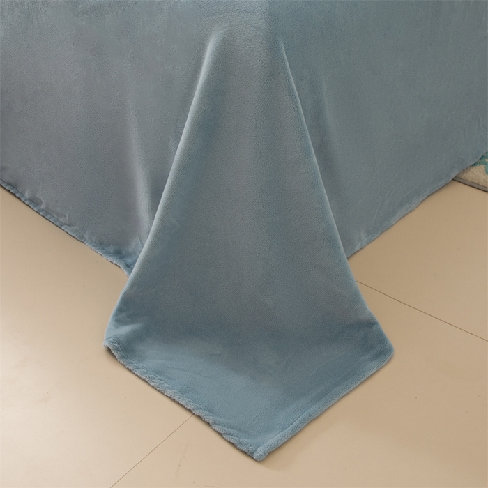 91家纺网 家纺一手货源 找家纺 恋绒家纺 2025新款小熊牛奶绒四件套卡通被套宿舍学生三件套 小熊先生-宾利蓝