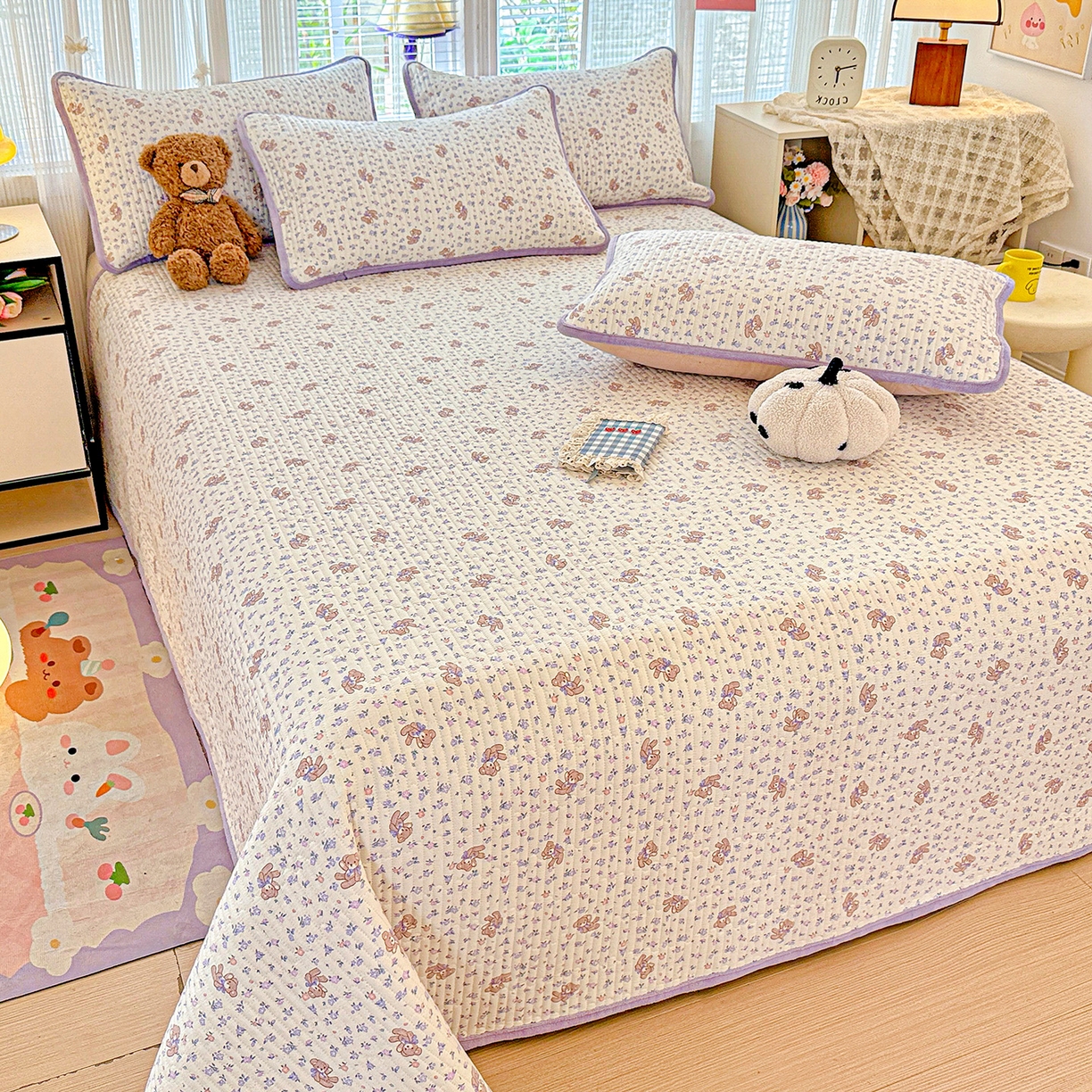 91家纺网 家纺一手货源 找家纺 恒尚居 2025新款全棉牛奶绒床盖四季可用纯棉夹棉床单床褥垫三件套-秋冬款系列一 清茶小熊【A纯棉-B牛奶绒】