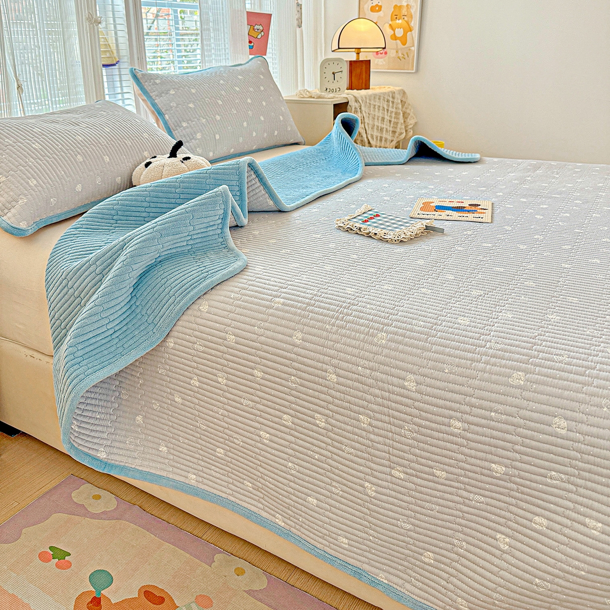 91家纺网 家纺一手货源 找家纺 恒尚居 2025新款全棉牛奶绒床盖四季可用纯棉夹棉床单床褥垫三件套-秋冬款系列一 南瓜点点【A纯棉-B牛奶绒】