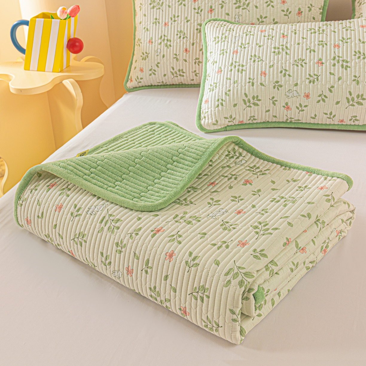 91家纺网 家纺一手货源 找家纺 恒尚居 2025新款全棉牛奶绒床盖四季可用纯棉夹棉床单床褥垫三件套-秋冬款系列一 清新雅韵【A纯棉-B牛奶绒】