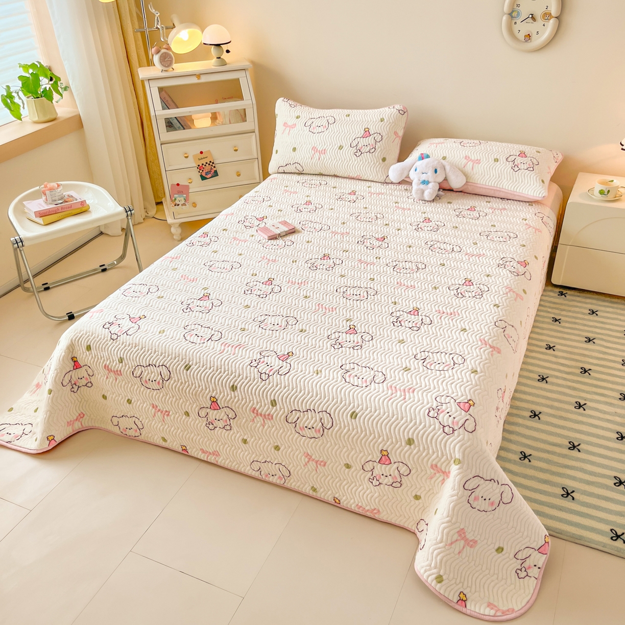 91家纺网 家纺一手货源 找家纺 酱子 2025新款牛奶绒印花床盖四季通用 床盖-蝴蝶结狗