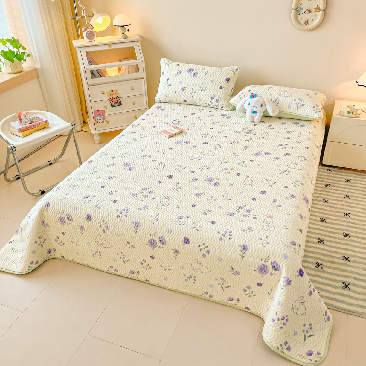 91家纺网 家纺一手货源 找家纺 酱子 2025新款牛奶绒印花床盖四季通用 床盖-兔眠花笺