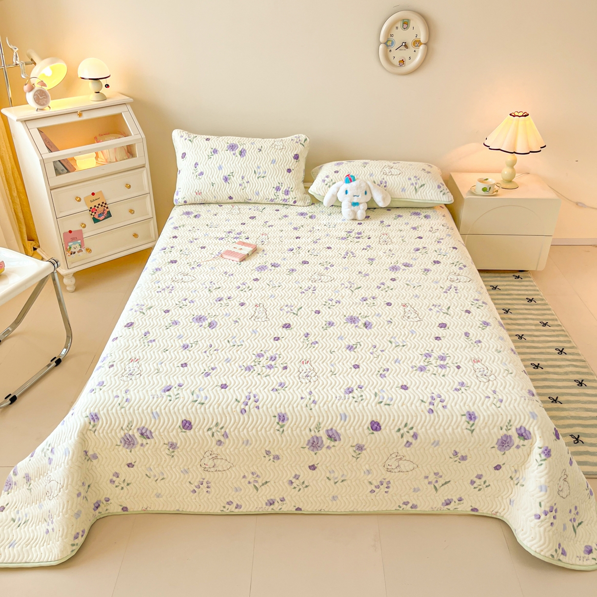 91家纺网 家纺一手货源 找家纺 酱子 2025新款牛奶绒印花床盖四季通用 床盖-兔眠花笺