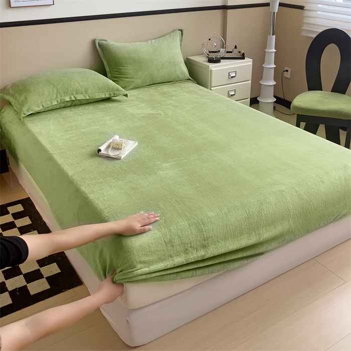 91家纺网 家纺一手货源 找家纺 （总）名兮家居 2025新款高克重加厚纯色牛奶绒床笠床单