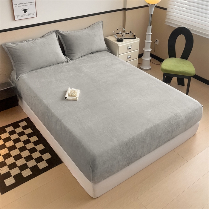 91家纺网 家纺一手货源 找家纺 名兮家居 2025新款高克重加厚纯色牛奶绒床笠床单 素色-绅士灰