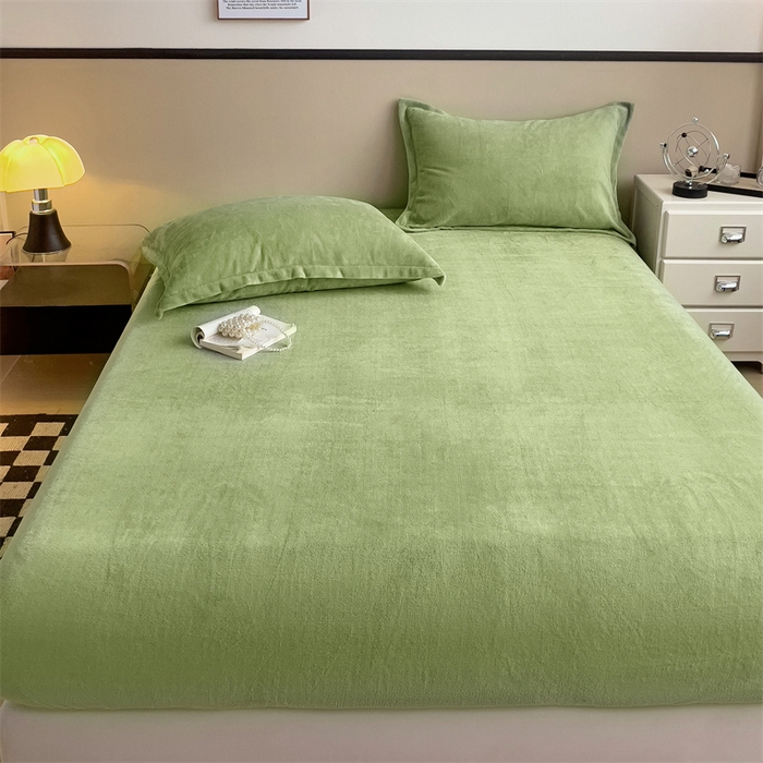 91家纺网 家纺一手货源 找家纺 名兮家居 2025新款高克重加厚纯色牛奶绒床笠床单 素色-果绿