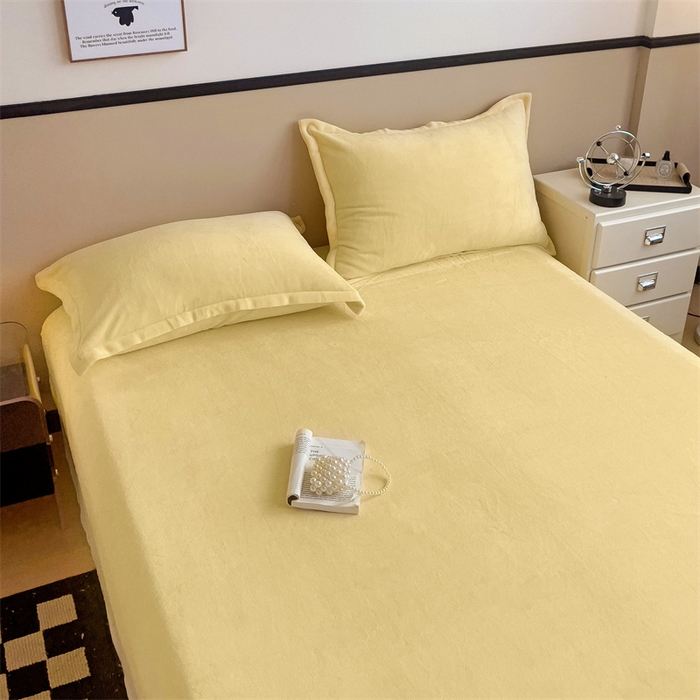 91家纺网 家纺一手货源 找家纺 名兮家居 2025新款高克重加厚纯色牛奶绒床笠床单 素色-米月黄