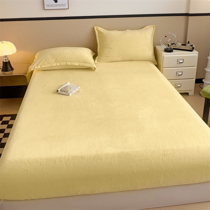 91家纺网 家纺一手货源 找家纺 名兮家居 2025新款高克重加厚纯色牛奶绒床笠床单 素色-米月黄