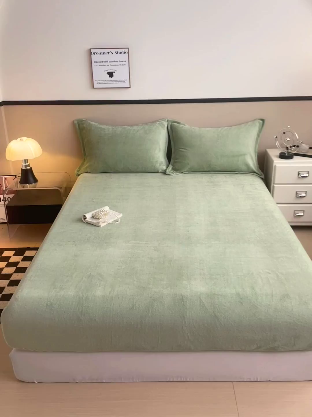 91家纺网 家纺一手货源 找家纺 名兮家居 2025新款高克重加厚纯色牛奶绒床笠床单 素色-果绿