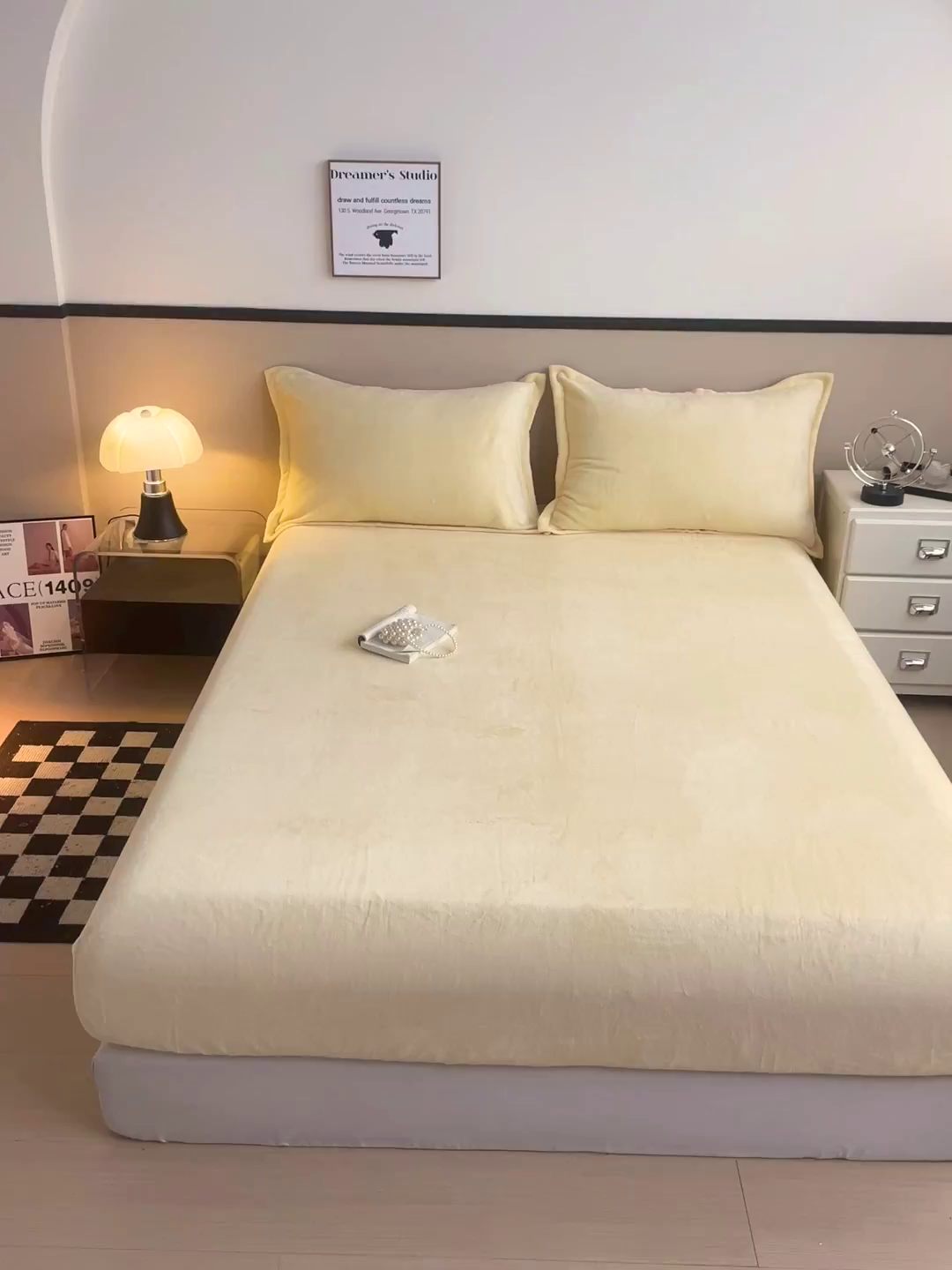 91家纺网 家纺一手货源 找家纺 名兮家居 2025新款高克重加厚纯色牛奶绒床笠床单 素色-米月黄