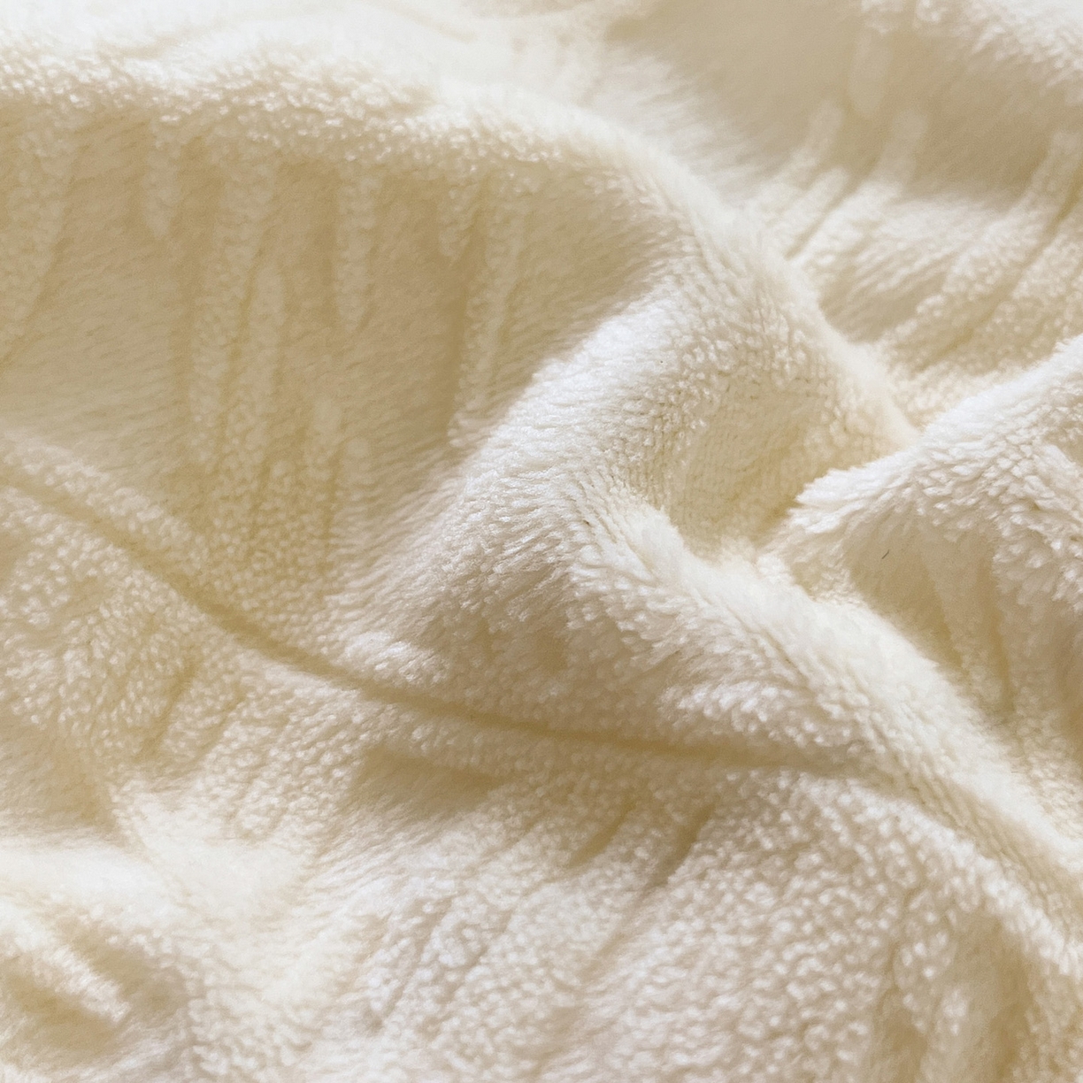 91家纺网 家纺一手货源 找家纺 如一 2025新款3D雕花牛奶绒四件套第三批 芭蕉叶-白粉