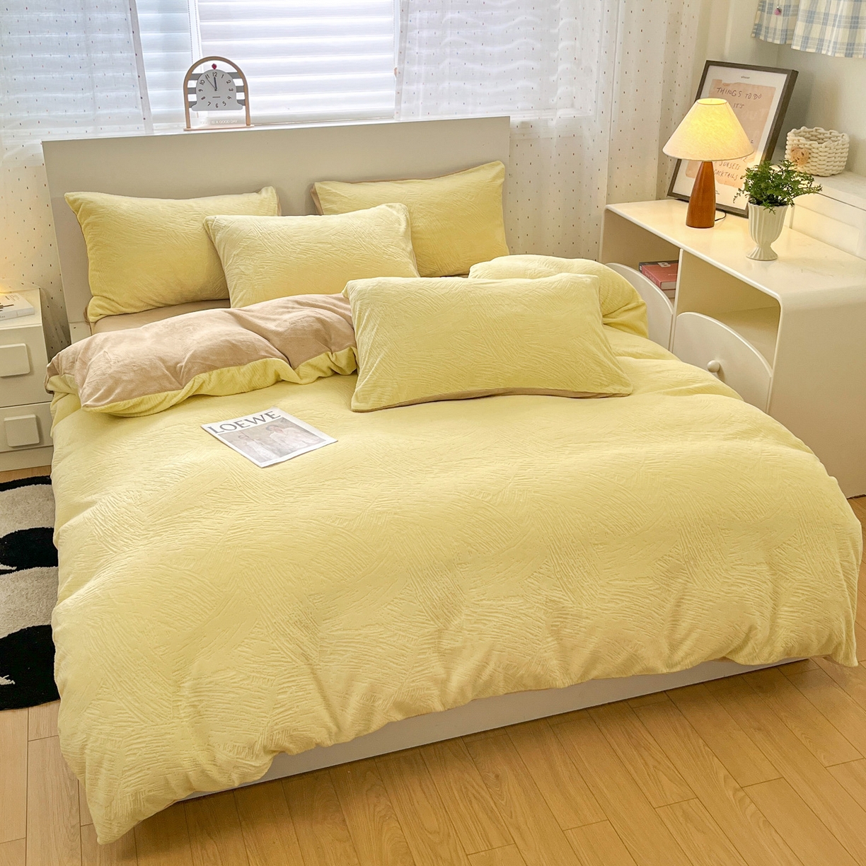 91家纺网 家纺一手货源 找家纺 如一 2025新款3D雕花牛奶绒四件套第三批 肌理纹-黄