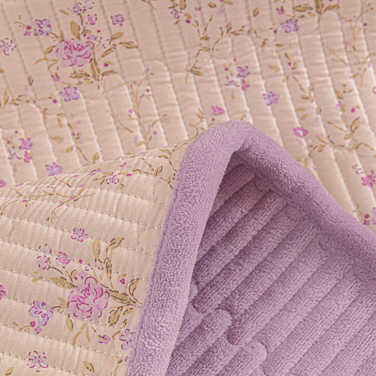 91家纺网 家纺一手货源 找家纺 恒尚居 2025新款全棉牛奶绒床盖四季可用纯棉夹棉床单床褥垫三件套-秋冬款系列一 熏衣紫【A纯棉-B牛奶绒】