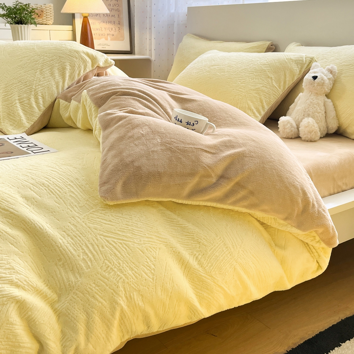 91家纺网 家纺一手货源 找家纺 如一 2025新款3D雕花牛奶绒四件套第三批 肌理纹-黄