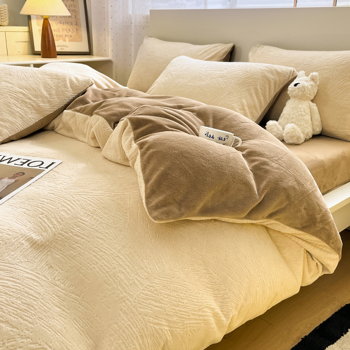 91家纺网 家纺一手货源 找家纺 如一 2025新款3D雕花牛奶绒四件套第三批 肌理纹-杏