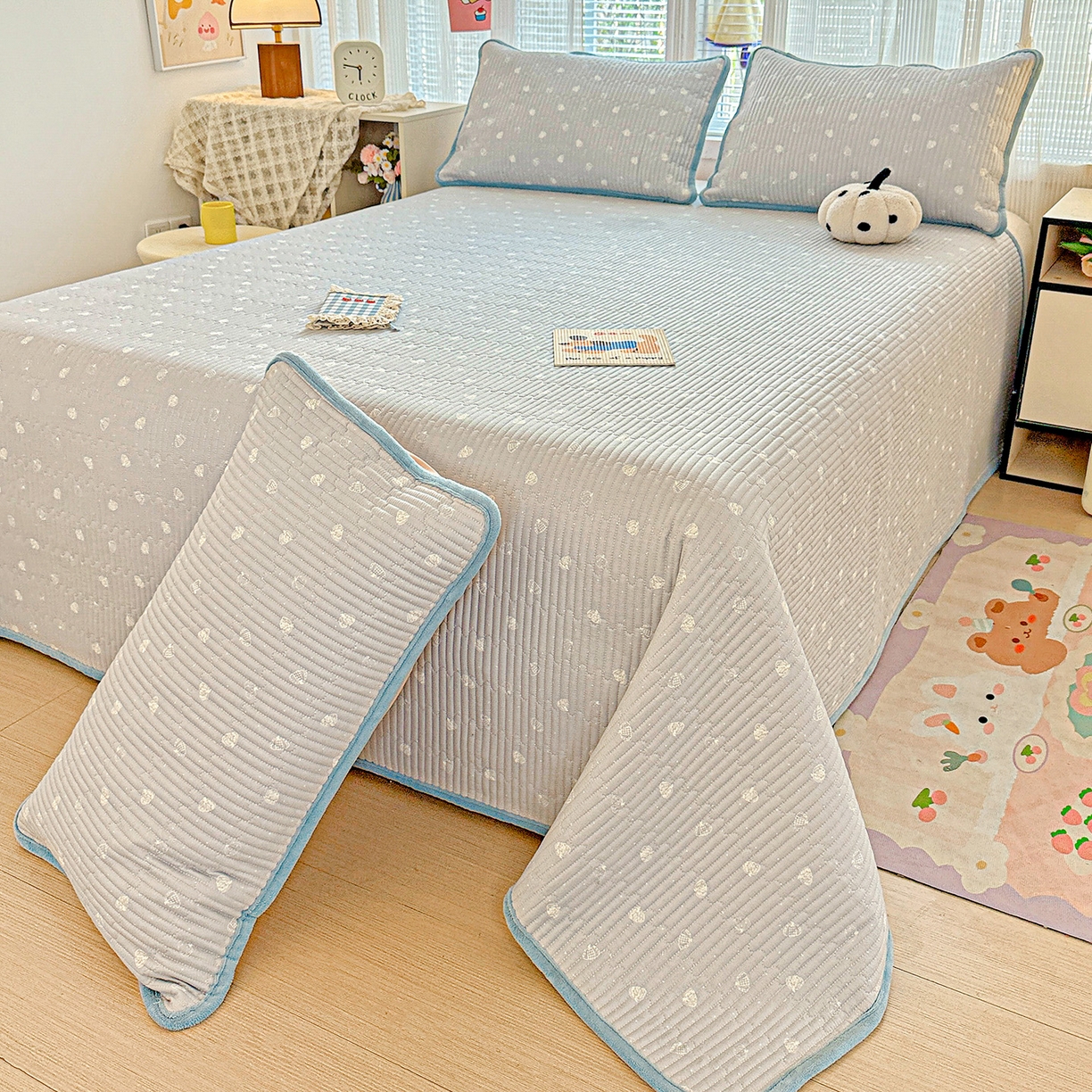 91家纺网 家纺一手货源 找家纺 恒尚居 2025新款全棉牛奶绒床盖四季可用纯棉夹棉床单床褥垫三件套-秋冬款系列一 南瓜点点【A纯棉-B牛奶绒】