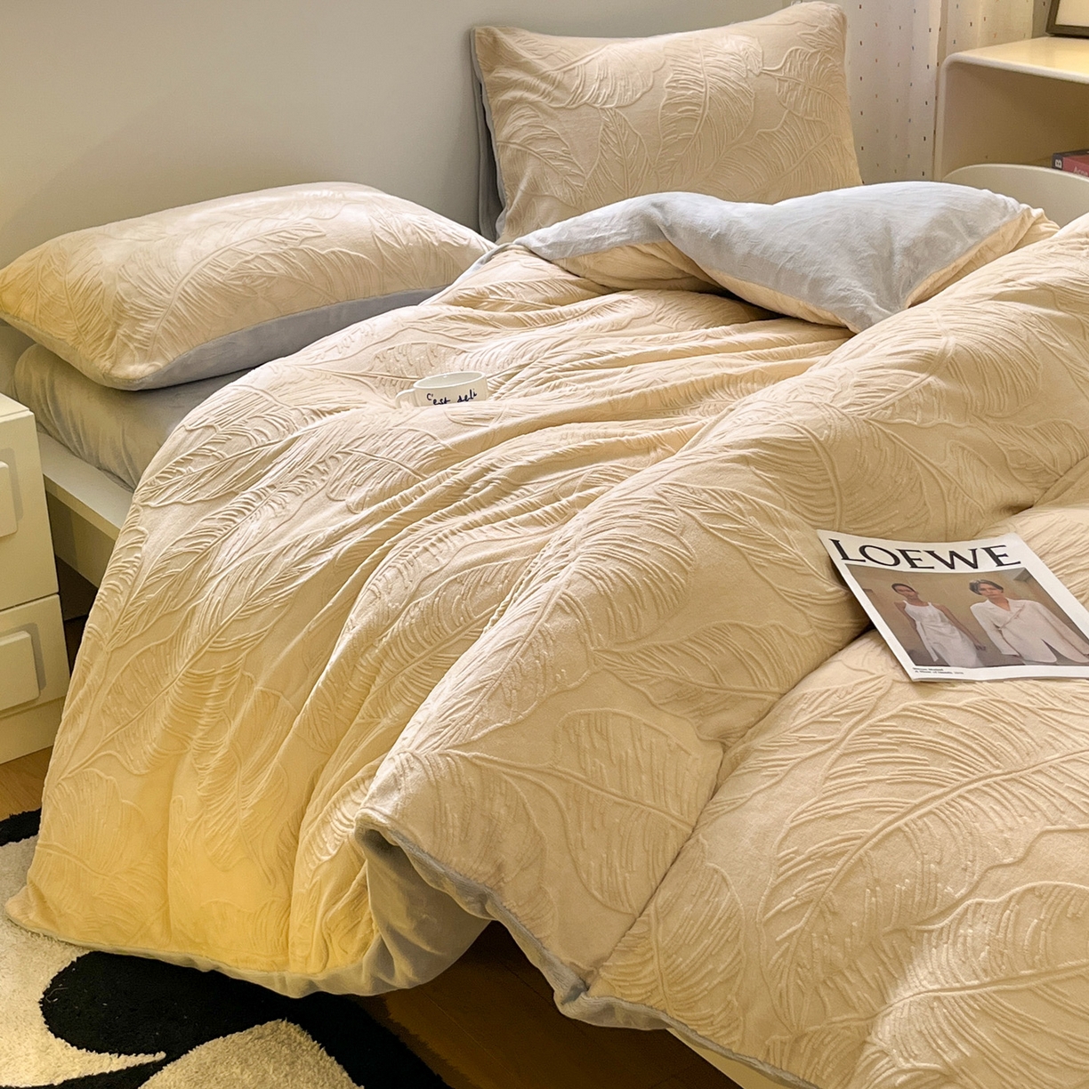 91家纺网 家纺一手货源 找家纺 如一 2025新款3D雕花牛奶绒四件套第三批 芭蕉叶-杏