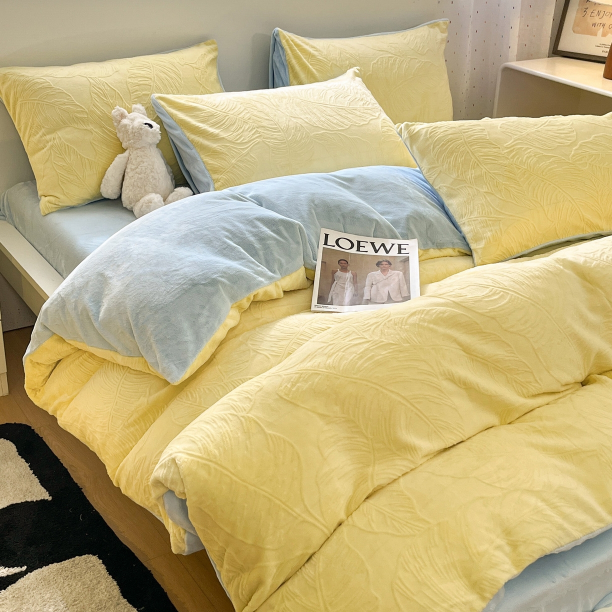 91家纺网 家纺一手货源 找家纺 如一 2025新款3D雕花牛奶绒四件套第三批 芭蕉叶-黄