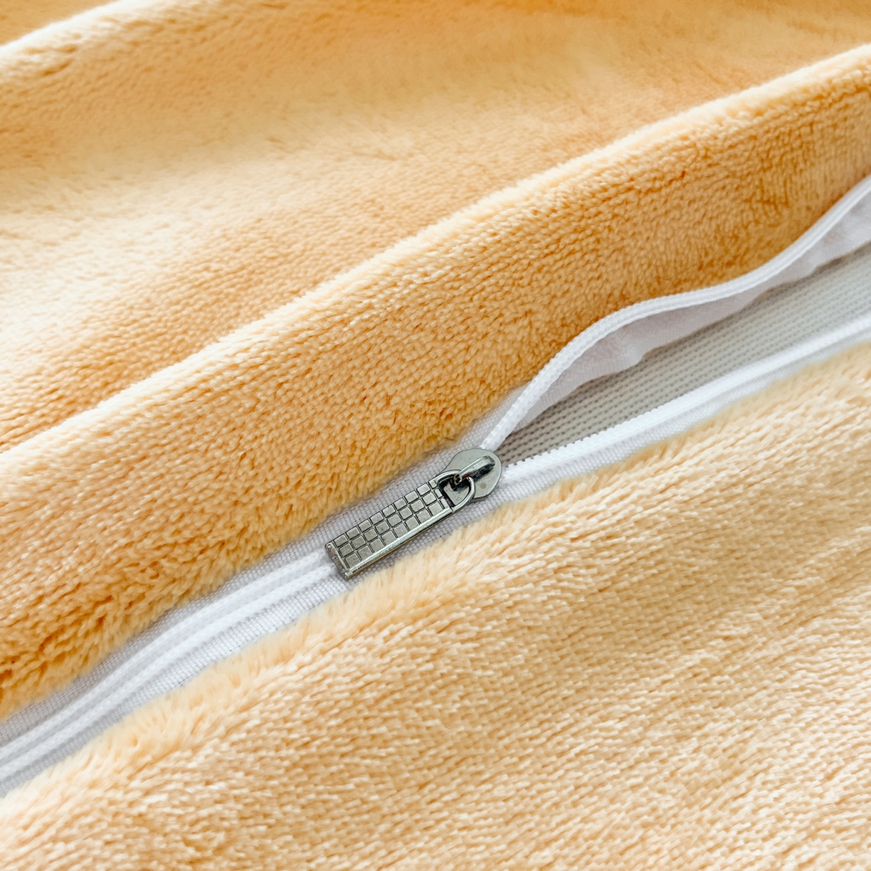 91家纺网 家纺一手货源 找家纺 如一 2025新款3D雕花牛奶绒四件套第三批 肌理纹-白橘