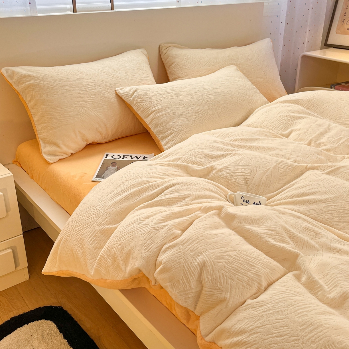 91家纺网 家纺一手货源 找家纺 如一 2025新款3D雕花牛奶绒四件套第三批 肌理纹-白橘