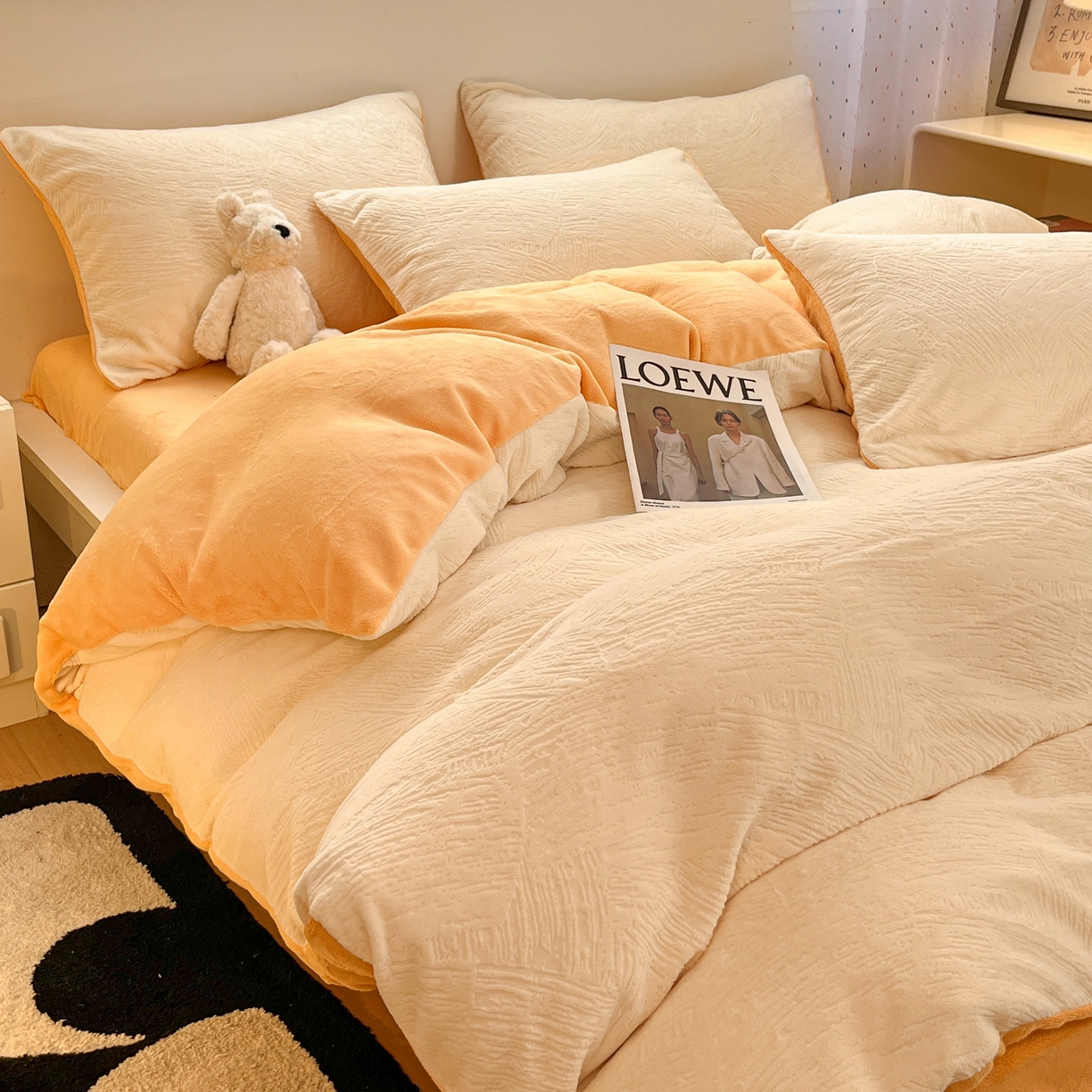 91家纺网 家纺一手货源 找家纺 如一 2025新款3D雕花牛奶绒四件套第三批 肌理纹-白橘