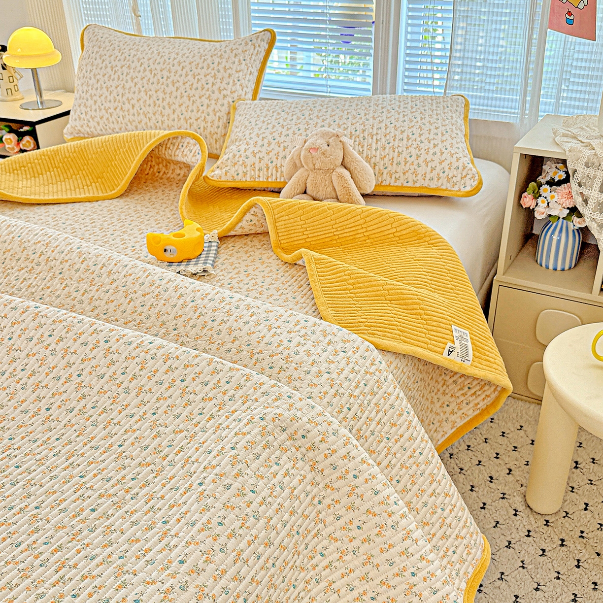 91家纺网 家纺一手货源 找家纺 恒尚居 2025新款全棉牛奶绒床盖四季可用纯棉夹棉床单床褥垫三件套-秋冬款系列一 悦色【A纯棉-B牛奶绒】