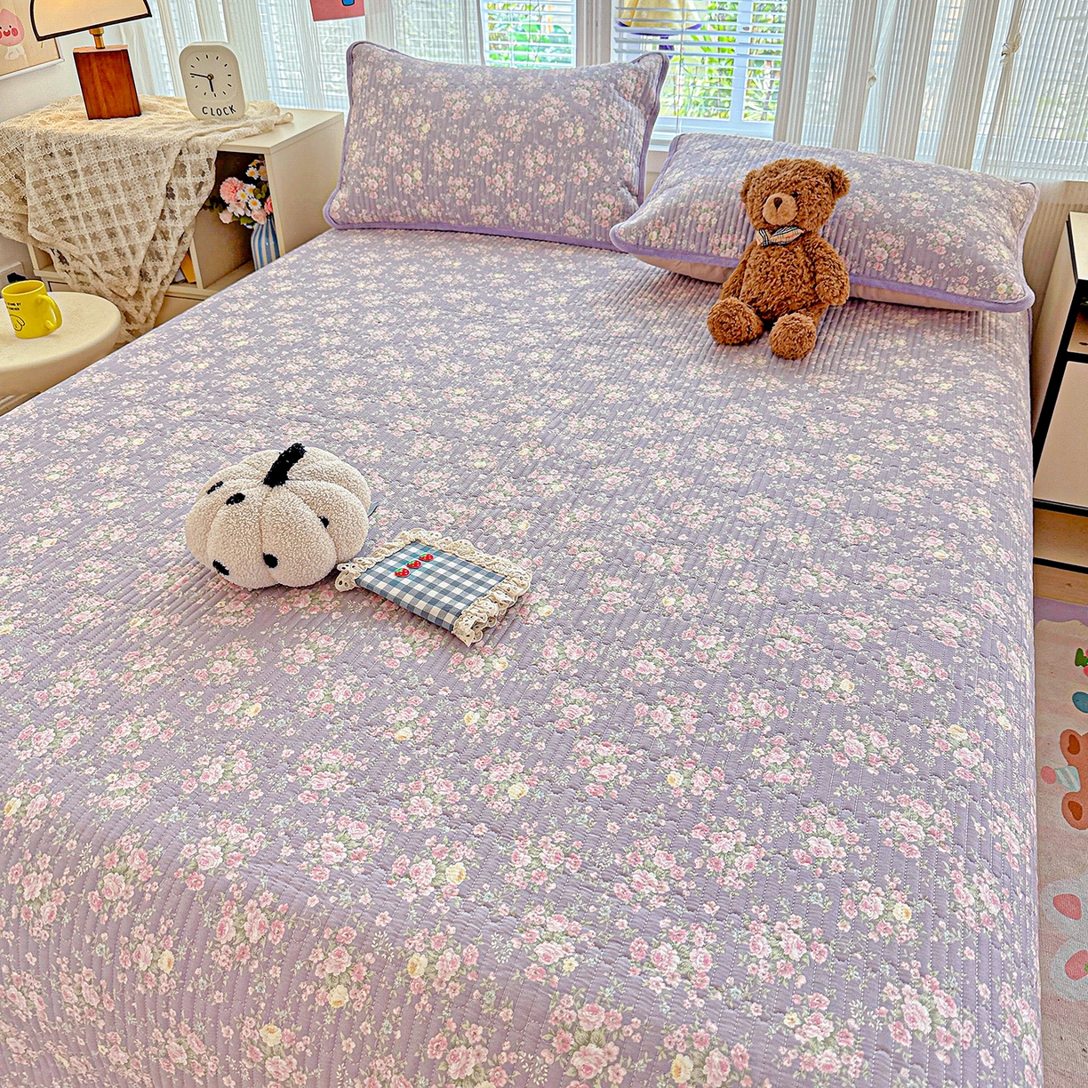 91家纺网 家纺一手货源 找家纺 恒尚居 2025新款全棉牛奶绒床盖四季可用纯棉夹棉床单床褥垫三件套-秋冬款系列一 花田物语【A纯棉-B牛奶绒】