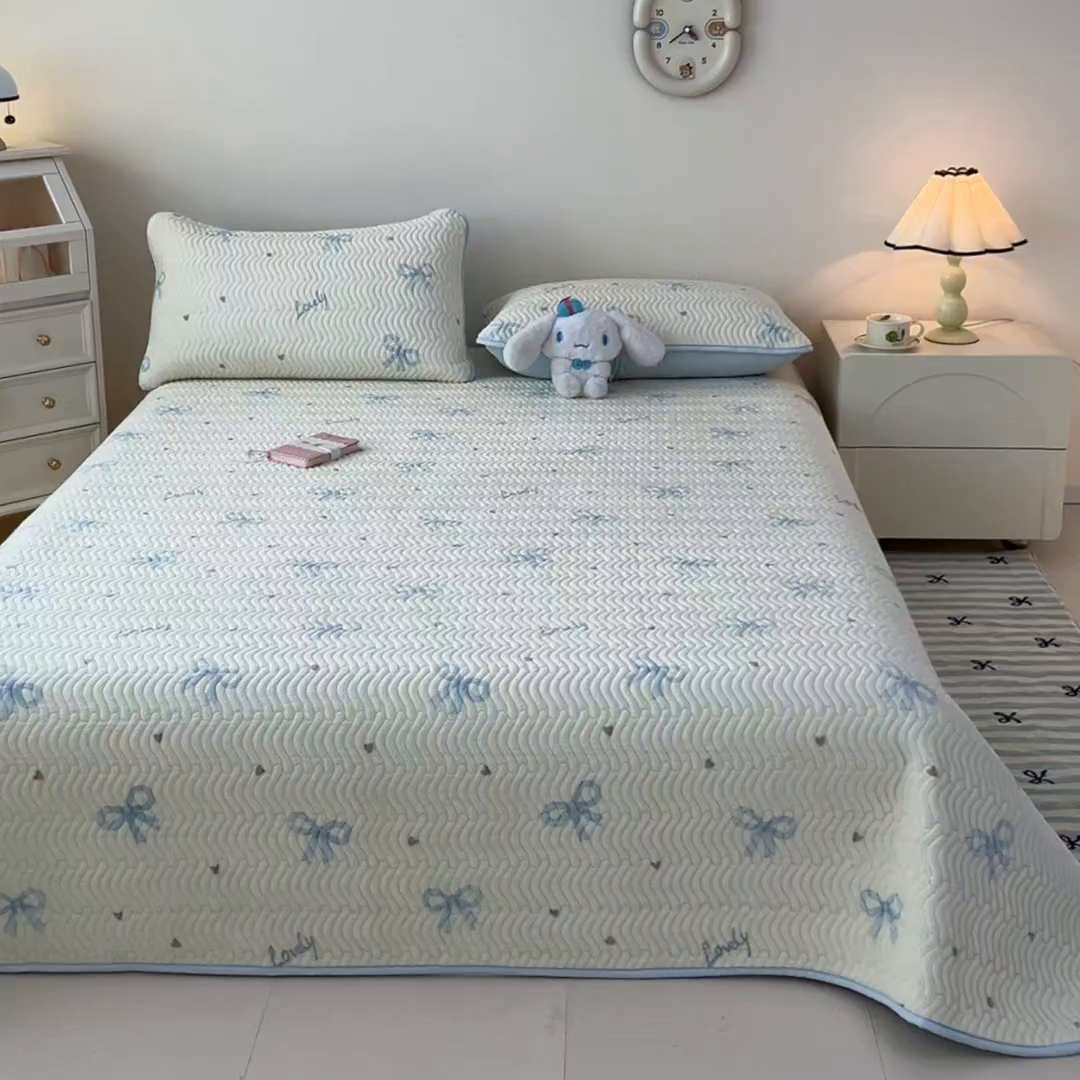 91家纺网 家纺一手货源 找家纺 蓝极人 2025新款牛奶绒印花床盖四季通用 床盖-蓝调逸境