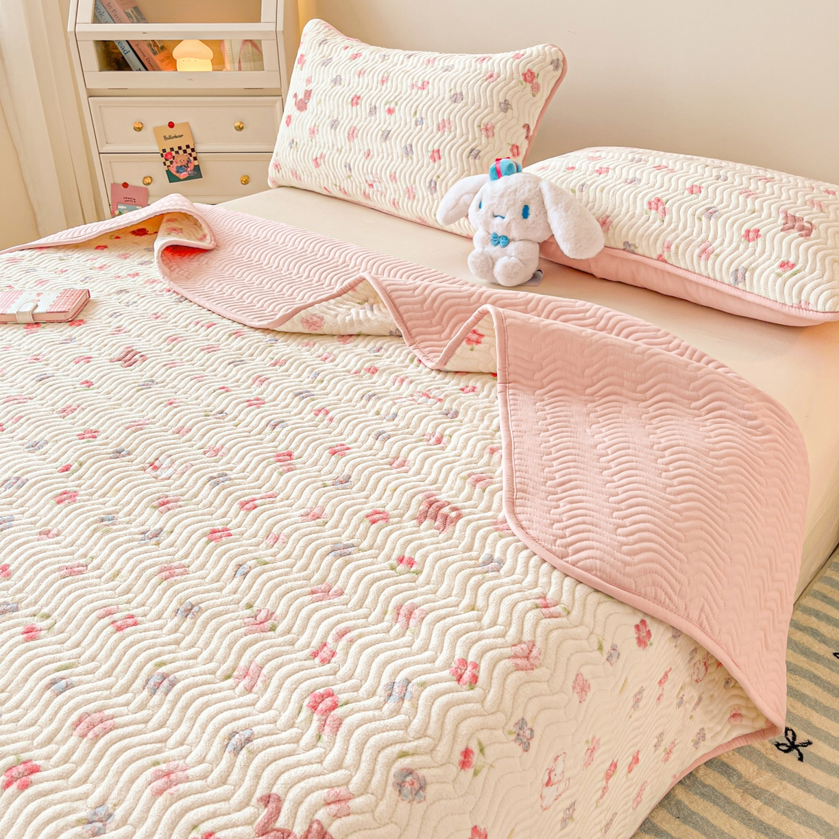 蓝极人 2025新款牛奶绒印花床盖四季通用 床盖-碎花猫猫