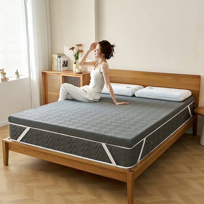 91家纺网 家纺一手货源 找家纺 锦丝钰床垫 2025新款Tanka双芯记忆棉床垫 Tanka灰色