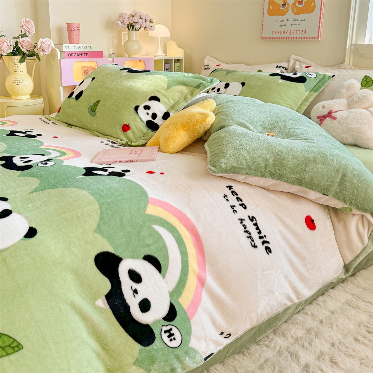 91家纺网 家纺一手货源 找家纺 名兮家居 2025秋冬新款加厚高克重牛奶绒单被套 彩虹熊猫-果绿