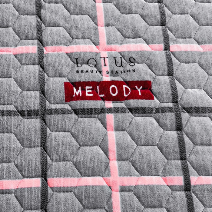 91家纺网 家纺一手货源 找家纺 情煊家纺 2025新款保暖牛奶绒夹棉床笠-花边款 乐拼字母