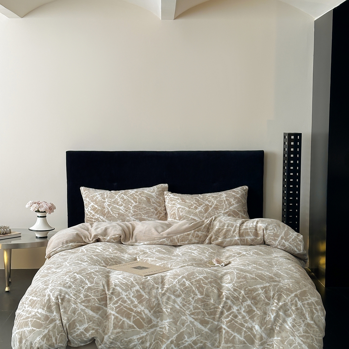 91家纺网 家纺一手货源 找家纺 （总）梦享生活家居 2025新款轻奢牛奶绒四件套系列