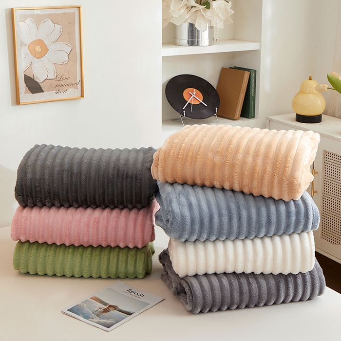 91家纺网 家纺一手货源 找家纺 楼兰公主毛毯专供 2025新款大抽条+羊羔绒绒毯盖毯毯子 组合图仅供展示不可下单