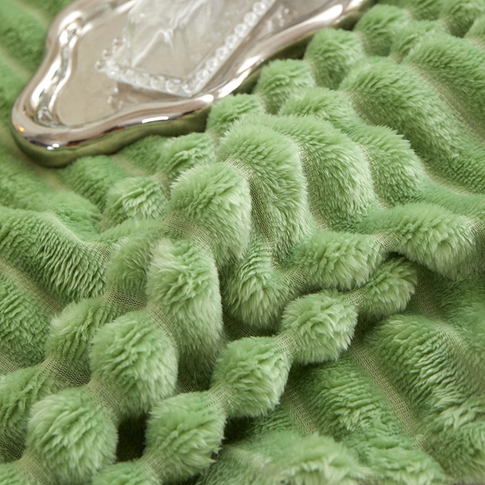 91家纺网 家纺一手货源 找家纺 楼兰公主毛毯专供 2025新款大抽条+羊羔绒绒毯盖毯毯子 单层大抽条绒毯-果绿