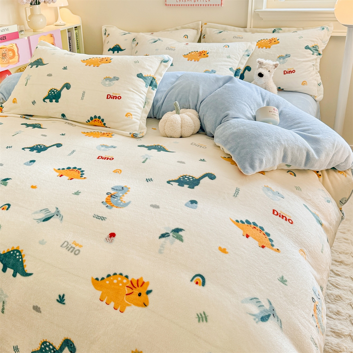 91家纺网 家纺一手货源 找家纺 名兮家居 2025秋冬新款加厚高克重牛奶绒单被套 恐龙多多