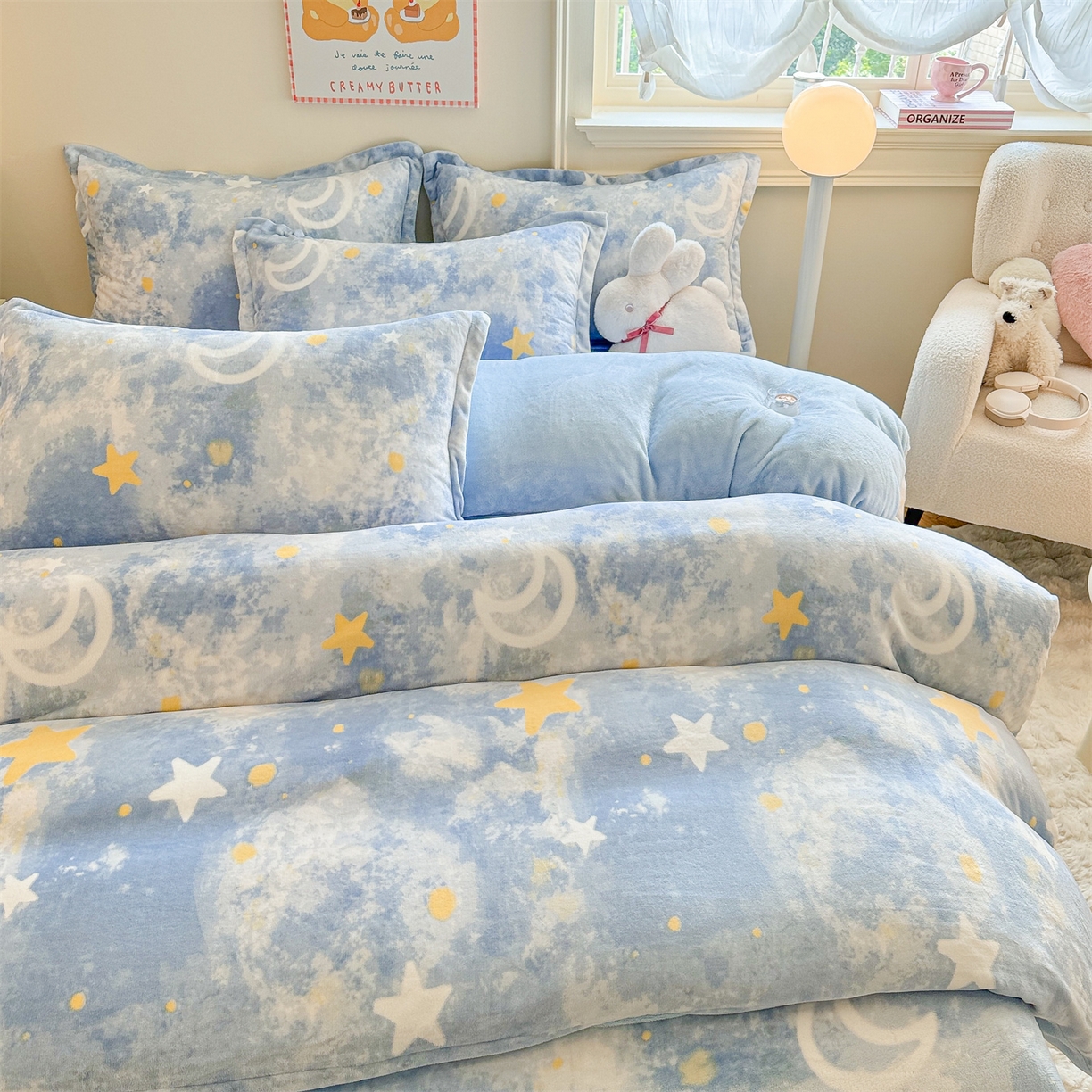 91家纺网 家纺一手货源 找家纺 名兮家居 2025秋冬新款加厚高克重牛奶绒单被套 满天星