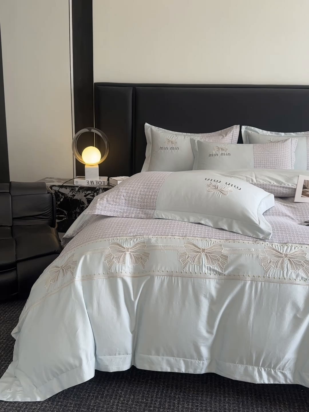 91家纺网 家纺一手货源 找家纺 （总）苏美 2025新款全棉肌理纹绣花四件套-雅菲系列