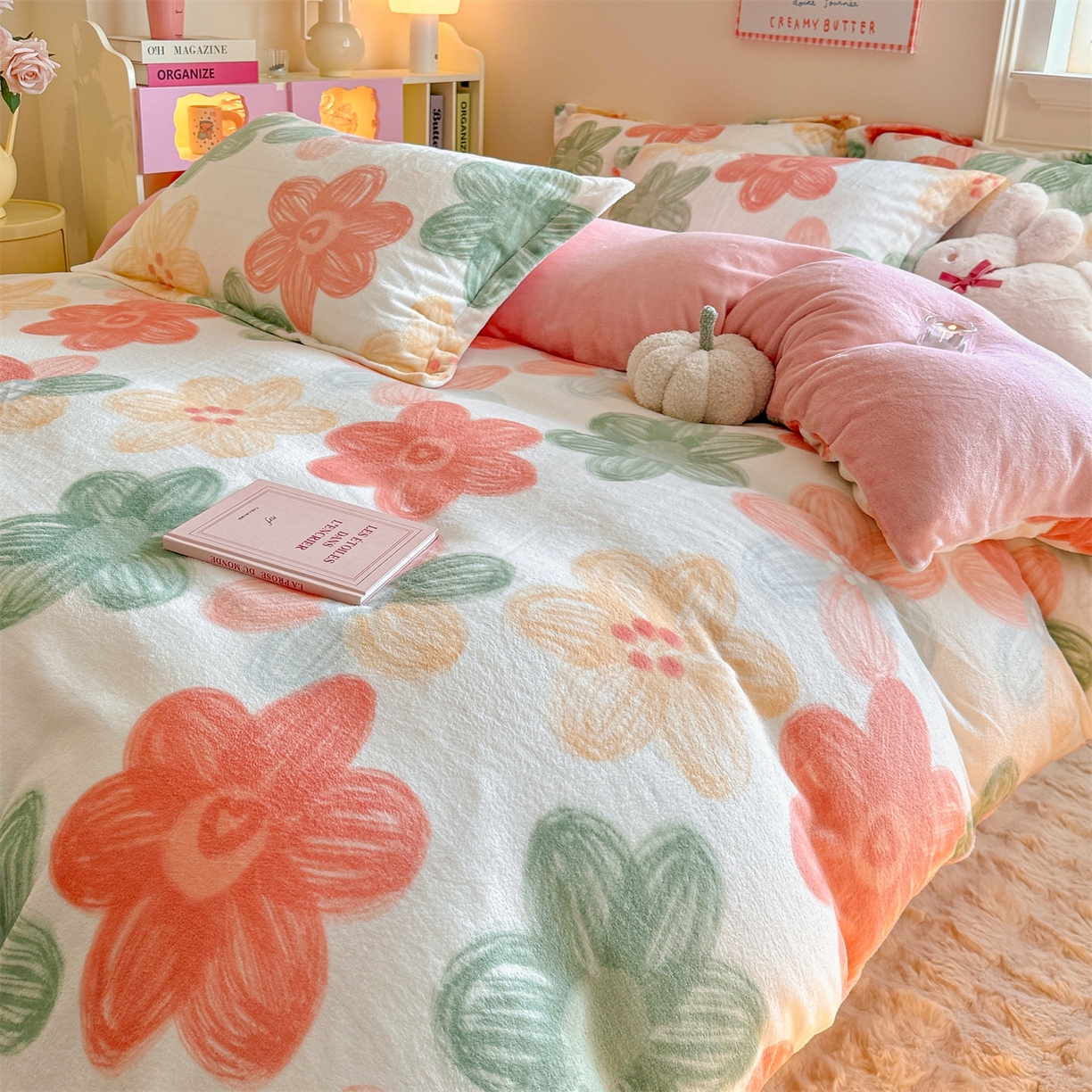 91家纺网 家纺一手货源 找家纺 名兮家居 2025秋冬新款加厚高克重牛奶绒单被套 倾城