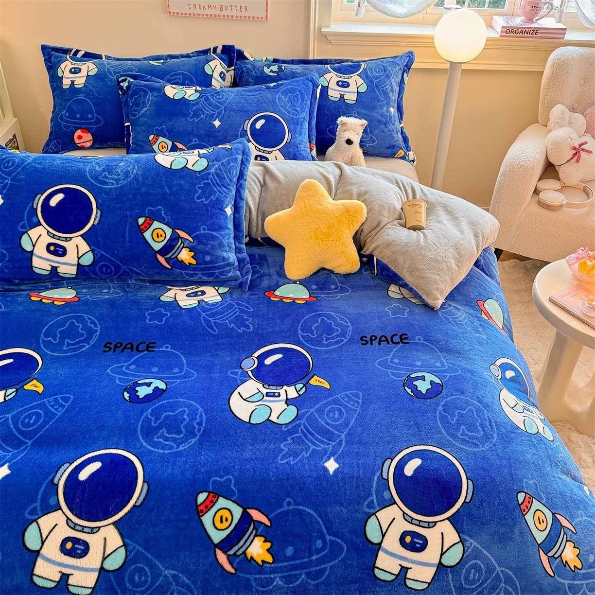 名兮家居 2025秋冬新款加厚高克重牛奶绒单被套 太空人