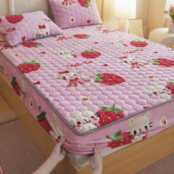 91家纺网 家纺一手货源 找家纺 （总）情煊家纺 2025新款保暖牛奶绒夹棉床笠-床笠款