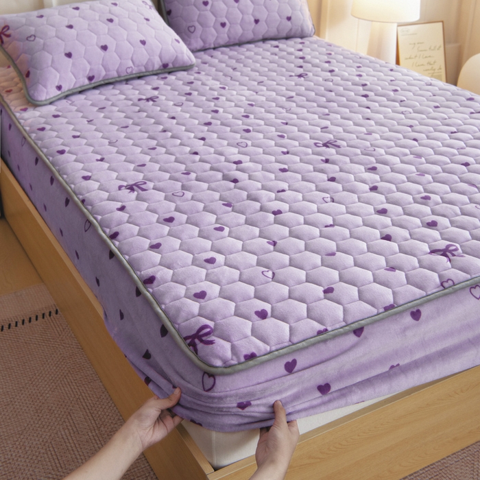 91家纺网 家纺一手货源 找家纺 （总）情煊家纺 2025新款保暖牛奶绒夹棉床笠-床笠款