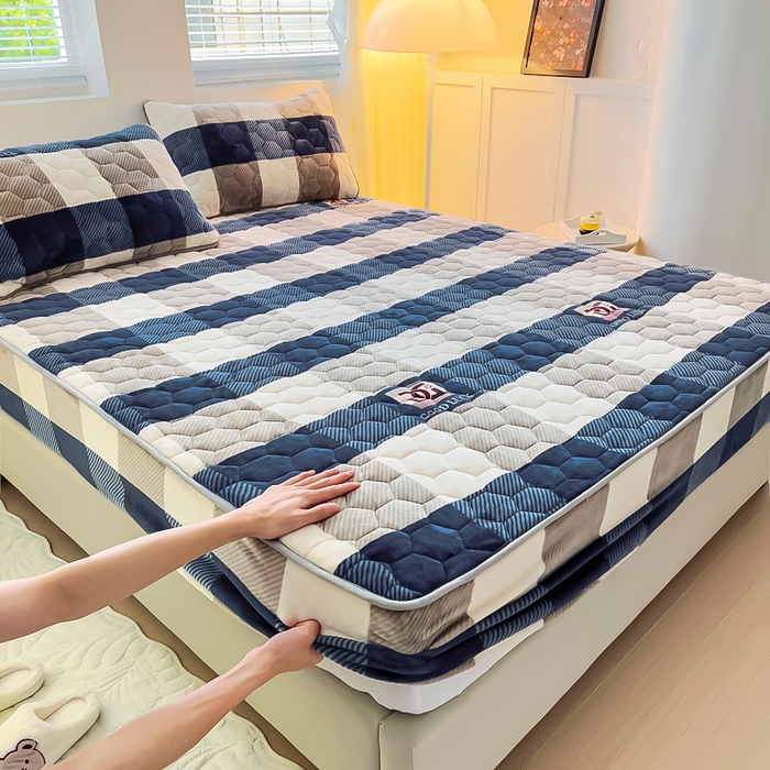 情煊家纺 2025新款保暖牛奶绒夹棉床笠-床笠款 蓝大格