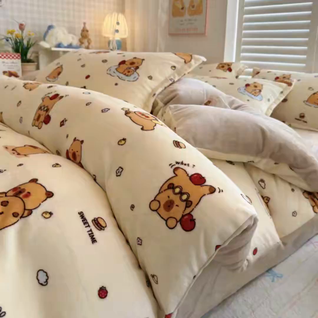 91家纺网 家纺一手货源 找家纺 名兮家居 2025秋冬新款加厚高克重牛奶绒单被套 贪吃巴拉