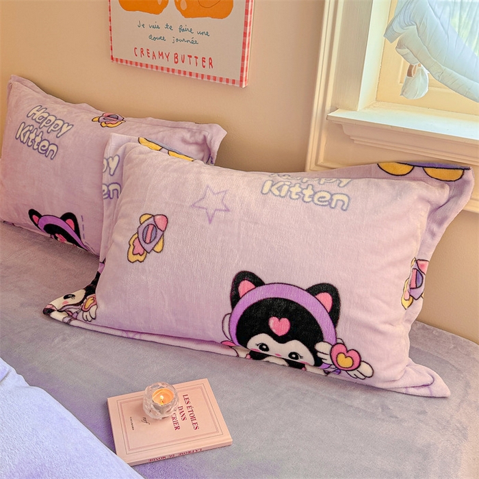 91家纺网 家纺一手货源 找家纺 名兮家居 2025秋冬新款加厚高克重牛奶绒单被套 淘气喵